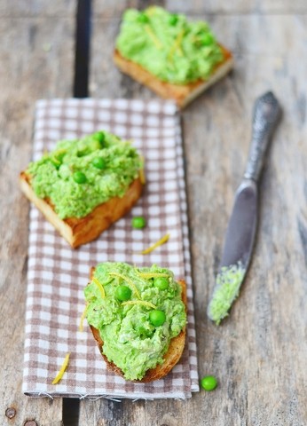 Bruschetta med ertepuré