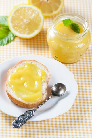 Lemon curd