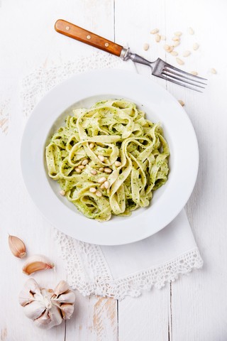 Tagliatelle med pesto