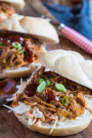 Pulled pork sandwich